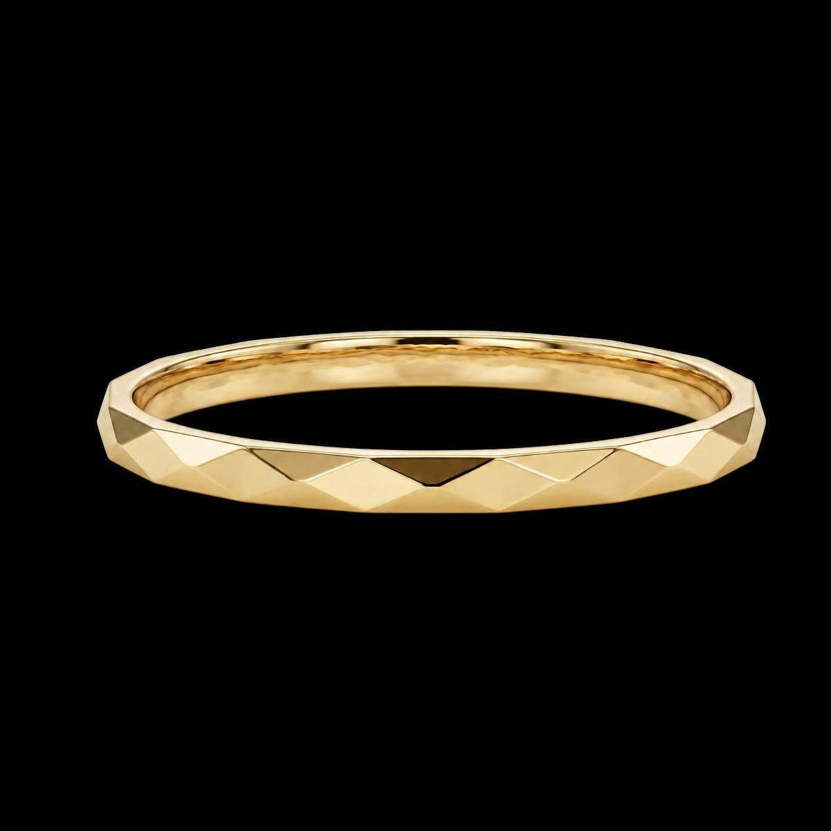 Anillo Semanario Facetado en Oro de 10K